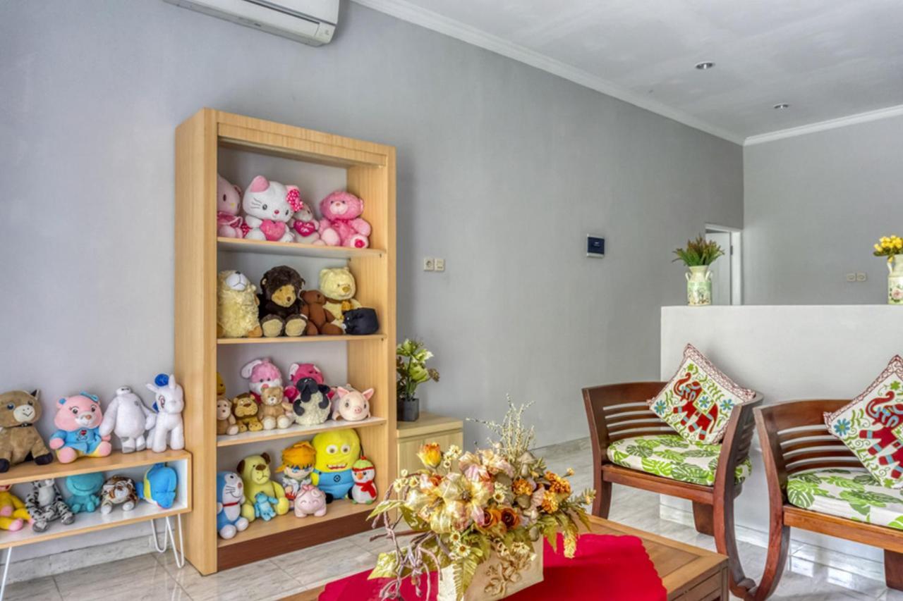 Reddoorz Near Sindu Kusuma Edupark 2 Hotell Cebongan Eksteriør bilde